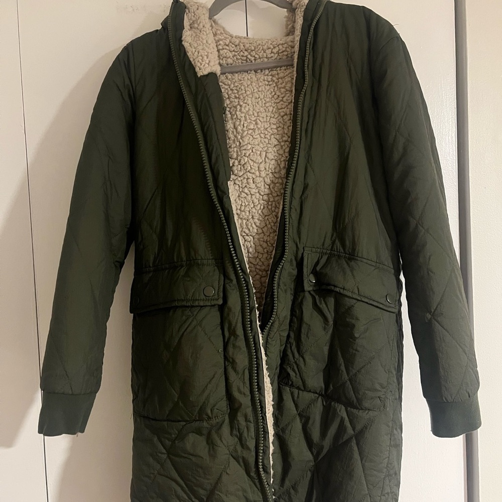 Green Puffers Coat with Hood and Warm Lining. Reversible!